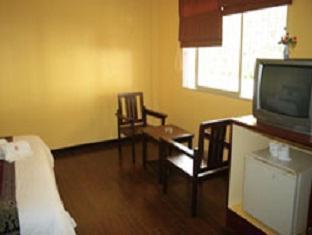 Sri Chumphon Hotel Екстериор снимка